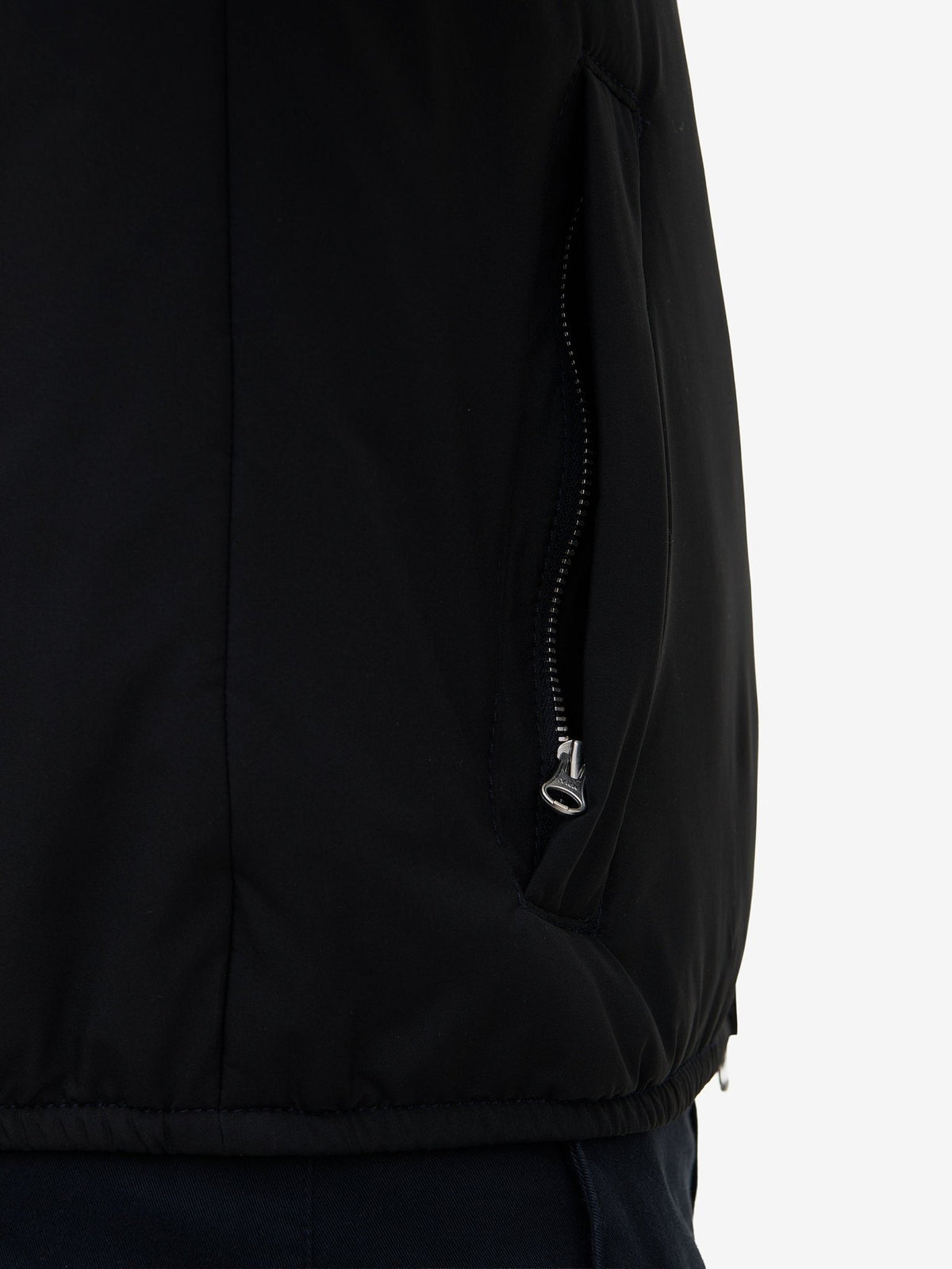 Scott Water-Repellent Vest – Navy - Roviane