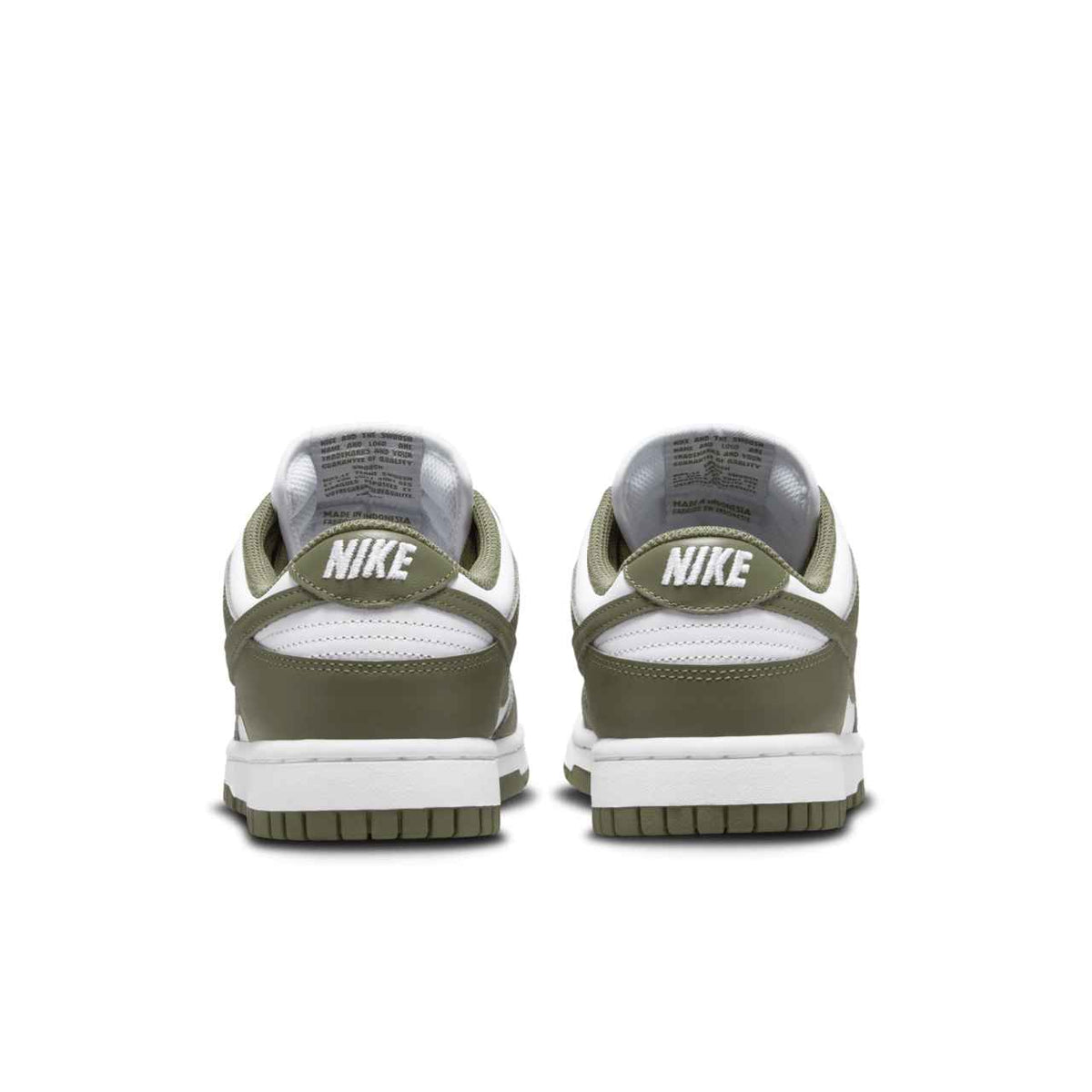 Baskets NK Dunk Low
