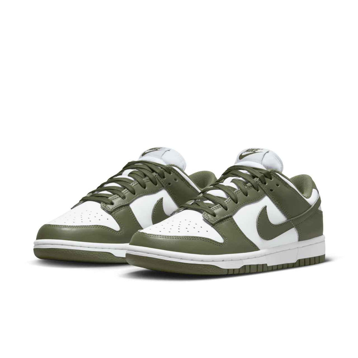 Baskets NK Dunk Low
